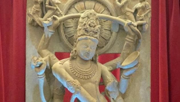 Natesh Shiva stolen in 1998 being returned to India