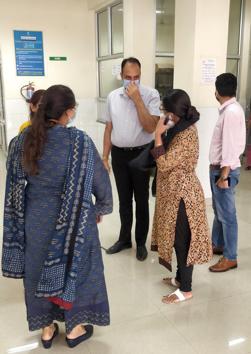 Councillor Mamta Ashu inspecting community health centre in Jawaddi where Covid-19 testing is being conducted on Thursday.(HT PHOTO)