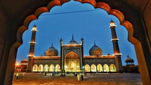 A view of Jama Masjid illuminated on the eve of Eid-ul-Zuha in New Delhi. Several mosques will also hold Eid prayers while maintaining social distancing norms.(Raj K Raj/ht photo)