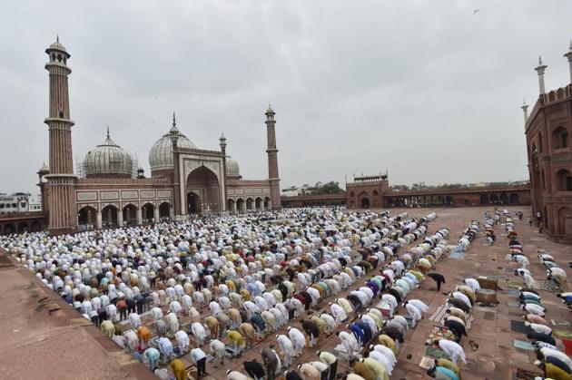On the occasion of Eid al-Adha or the Feast of the Sacrifice, Muslim devotees offer prayers at Jama Masjid in Old Delhi, India on Saturday, August 01, 2020. (Ajay Aggarwal/Hindustan Times)