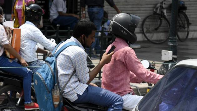 The ministry has invited suggestions or comments in this respect which can be sent to the Joint Secretary (MVL), Ministry of Road Transport and Highways within a month.(HT Photo) The ministry has invited suggestions or comments in this respect which can be sent to the Joint Secretary (MVL), Ministry of Road Transport and Highways within a month.(HT Photo)