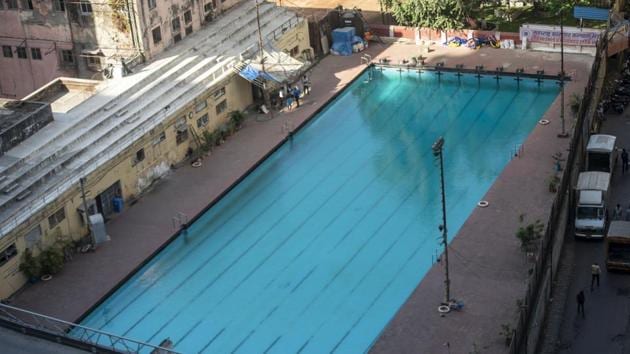 Maharashtra Kamgar Kalyan Mandal public swimming pool shut due to government order as precautionary measure for Corona Virus at Parel, Mumbai, India.(Aalok Soni/Hindustan Times)