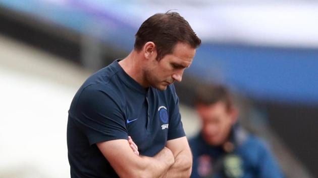 Soccer Football - FA Cup Final - Arsenal v Chelsea - Wembley Stadium, London, Britain - August 1, 2020 Chelsea manager Frank Lampard reacts, as play resumes behind closed doors following the outbreak of the coronavirus disease (COVID-19) Pool via REUTERS/Adam Davy (Pool via REUTERS) Soccer Football - FA Cup Final - Arsenal v Chelsea - Wembley Stadium, London, Britain - August 1, 2020 Chelsea manager Frank Lampard reacts, as play resumes behind closed doors following the outbreak of the coronavirus disease (COVID-19) Pool via REUTERS/Adam Davy (Pool via REUTERS)