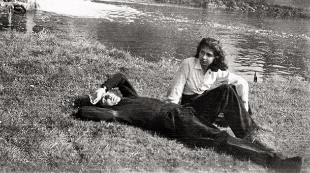 Ebrahim Alkazi with his wife Roshan Alkazi in the United Kingdom in 1949. (Alkazi Collection of Photography)