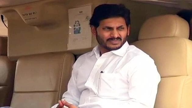 The high court ordered the YS Jagan Mohan Reddy government to maintain status quo with regard to Amaravati as the capital city of Andhra Pradesh .(ANI) The high court ordered the YS Jagan Mohan Reddy government to maintain status quo with regard to Amaravati as the capital city of Andhra Pradesh .(ANI)