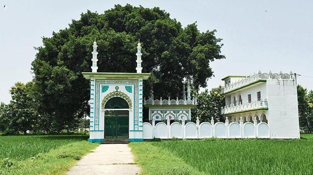 The mosque site in Dhannipur village near Ayodhya town.(HT Photo)