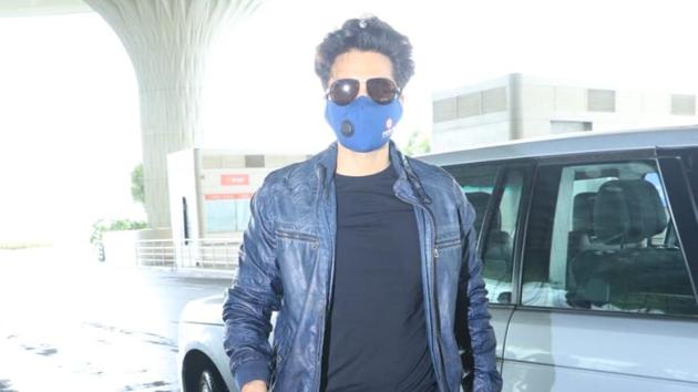 Jackky Bhagnani, who is also one of the producers f Bell Bottom, seen at the Mumbai airport. (varinder chawla)