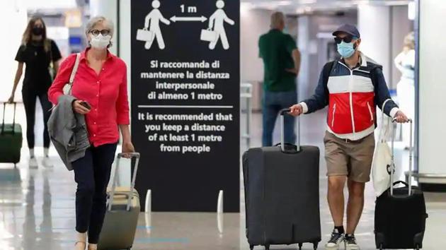 The Centers of Disease Control and Prevention (CDC) said on its own updated travel webpage Americans should avoid “all non-essential travel” to India as the risk of contracting Covid-19 is “high.”(Reuters File Photo) The Centers of Disease Control and Prevention (CDC) said on its own updated travel webpage Americans should avoid “all non-essential travel” to India as the risk of contracting Covid-19 is “high.”(Reuters File Photo)