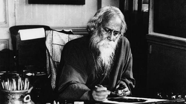 Rabindranath Tagore painting at his desk.(Wikimedia Commons)