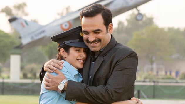 Gunjan Saxena The Kargil Girl movie review: Janhvi Kapoor and Pankaj Tripathi in a still from the new Netflix film.