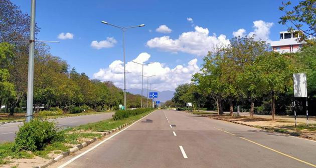 This change can be attributed to restricted industrial and commercial activities, minimum vehicular congestion and zero construction activities during the lockdown, states a report by the Chandigarh Pollution Control Committee. (HT File Photo) This change can be attributed to restricted industrial and commercial activities, minimum vehicular congestion and zero construction activities during the lockdown, states a report by the Chandigarh Pollution Control Committee. (HT File Photo)
