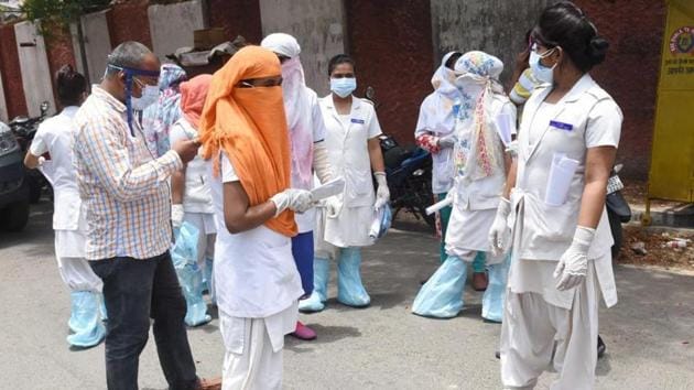 According to the health department’s bulletin released on August 8 night, Ranchi topped the list after detecting a maximum of 412 cases, the highest ever single-day spike of any district.(HT PHOTO.)
