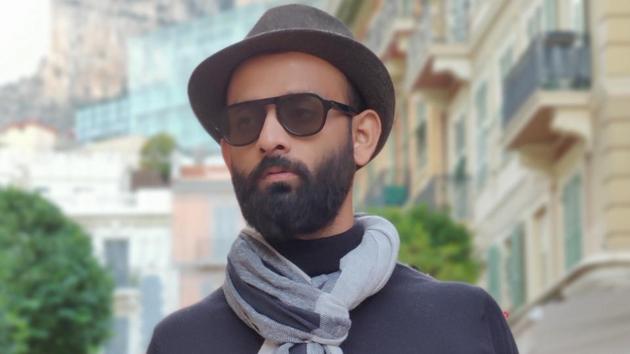 Nikunj Lotia is known for his out-of-the-box comedy sketches Nikunj Lotia is known for his out-of-the-box comedy sketches