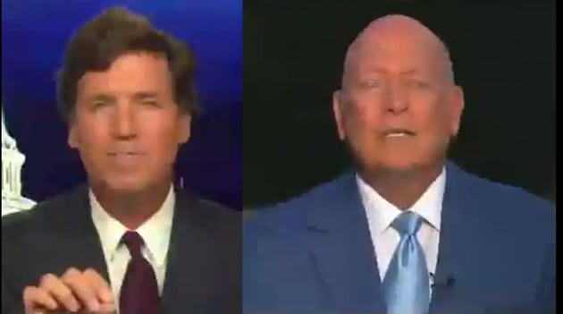 The video shows Fox News host Tucker Carlson (left) and political consultant Richard Goodstein in conversation. The video shows Fox News host Tucker Carlson (left) and political consultant Richard Goodstein in conversation.