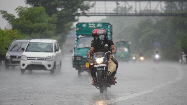 Delhi has a 35% of rain deficiency to date.(Amal KS/HT PHOTO)