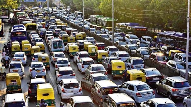 Vehicular congestion at ITO. The junction is one of the busiest in the city.(raj k raj/ht photo)