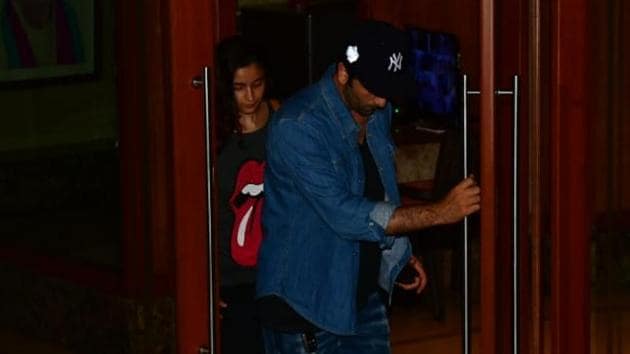 Ranbir Kapoor and Alia Bhatt at Sanjay Dutt’s house.(Varinder Chawla)