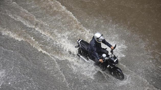 The monsoon report shared by the NDMC mentioned that waterlogging took place at 41 locations.(Vipin Kumar/HT Photo)