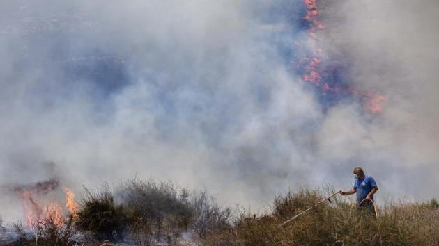 Israeli fire services in the south of the country reported 60 fires caused by balloons on Tuesday, and 24 on Wednesday, without recording any casualties. (AP Photo) Israeli fire services in the south of the country reported 60 fires caused by balloons on Tuesday, and 24 on Wednesday, without recording any casualties. (AP Photo)