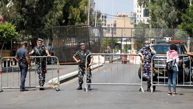 The blast that killed more than 170 people and injured at least 6,000 others changed the face of the capital and forced the government to resign. (Reuters photo) The blast that killed more than 170 people and injured at least 6,000 others changed the face of the capital and forced the government to resign. (Reuters photo)