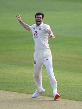 Cricket - Second Test - England v Pakistan - Ageas Bowl, Southampton, Britain - August 13, 2020 England's James Anderson celebrates taking the wicket of Pakistan's Shan Masood lbw, as play resumes behind closed doors following the outbreak of the coronavirus disease (COVID-19) Stu Forster/Pool via REUTERS (REUTERS)