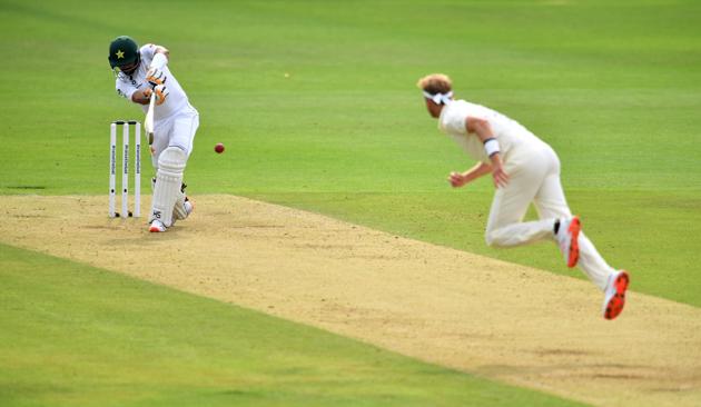 Cricket - Second Test - England v Pakistan - Ageas Bowl, Southampton, Britain - August 13, 2020 Pakistan's Babar Azam in action with England's Stuart Broad, as play resumes behind closed doors following the outbreak of the coronavirus disease (COVID-19) Glyn Kirk/Pool via REUTERS (REUTERS)