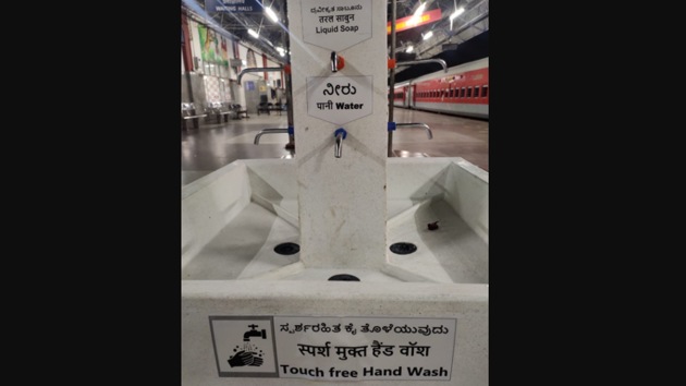 Indian Railways shared this image along with their tweet.(Twitter/@RailMinIndia)