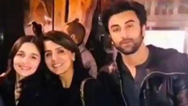 Ali Bhatt with Neetu Kapoor and boyfriend Ranbir Kapoor.