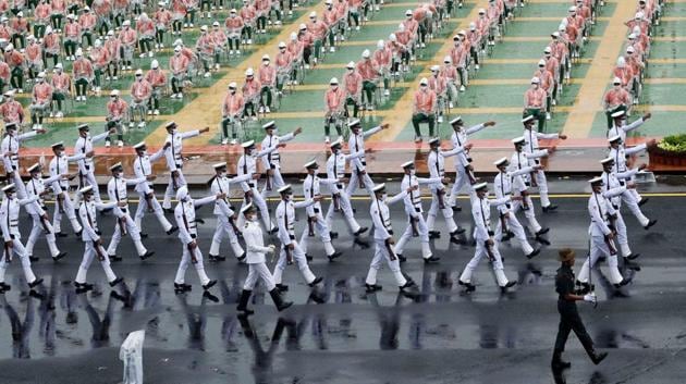 Armed forces personnel and NCC cadets during the full dress rehearsal for the 74th Independence Day celebrations at Red Fort in New Delhi, on August 13. Although the coronavirus (Covid-19) disease has been a dampener for most events and occasions this year, the spirits of the participating personnel in the full dress rehearsal events across the country including the iconic Red Fort soared high and in full enthusiasm for the event that is to take place on August 15. (DPR MOD / HT Photo)