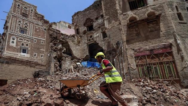At least 172 people have been killed across Yemen since mid-July, according to official sources and local authorities. With water still lapping at the fragile structures known for their ochre brick facades and white latticework windows, many of which have had no maintenance for years, there are fears that more will tumble. (Mohammed Huwais / AFP)