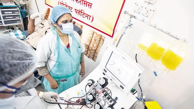 Pune district’s guardian minister Ajit Pawar said, “Plasma donations need to increase in Pune as it helps save lives of critical patients. Administration must make efforts to increase plasma donations.” (Pratham Gokhale/HT Photo) Pune district’s guardian minister Ajit Pawar said, “Plasma donations need to increase in Pune as it helps save lives of critical patients. Administration must make efforts to increase plasma donations.” (Pratham Gokhale/HT Photo)