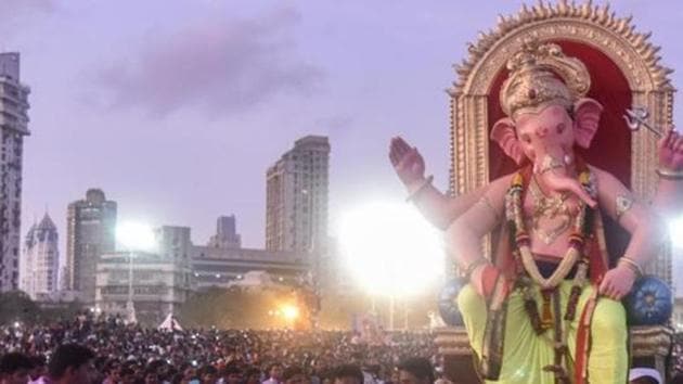 Last year, around 6 lakh people from Mumbai visited their hometowns for the festival.(Kunal Patil/HT file photo)