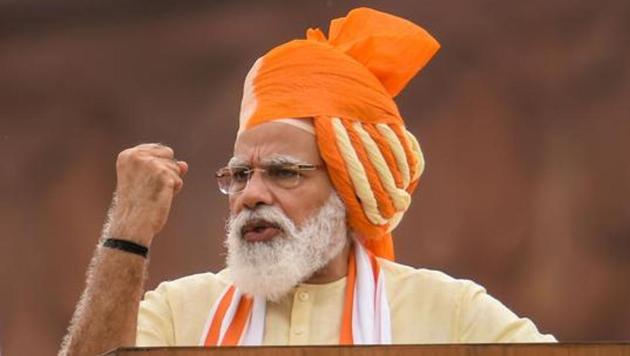 Prime Minister Narendra Modi addresses the nation during the 74th Independence Day celebrations, at Red Fort in New Delhi, Saturday, Aug 15, 2020.(PTI)