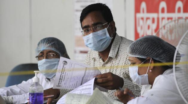 Out of the 862 teams, comprising of two members each, specified teams are sent to the containment zones once the cases are reported. (Photo by Sunil Ghosh / Hindustan Times)