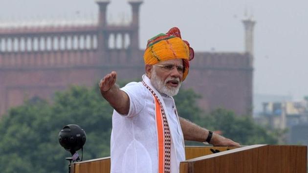 In Prime Minister’s Narendra Modi’s first speech from the rampart of the Red Fort, he announced a moratorium of 10 years against promoting communal and caste tensions.(Mohd Zakir/HT PHOTO)