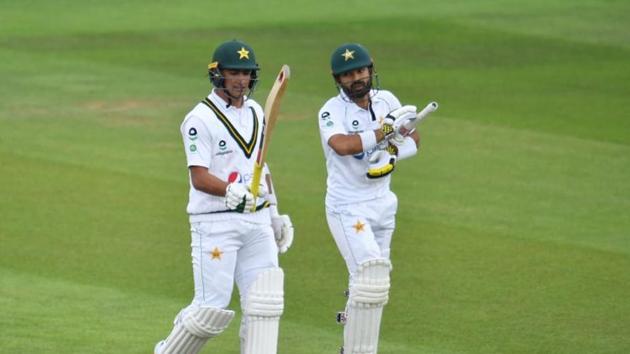 Pakistan's Mohammad Abbas and Mohammad Rizwan. (REUTERS)