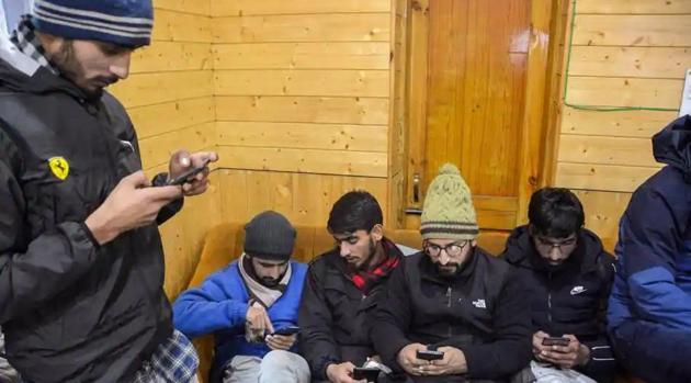 The government in Kashmir had restored postpaid mobile services in October last year. (PTI file photo) The government in Kashmir had restored postpaid mobile services in October last year. (PTI file photo)