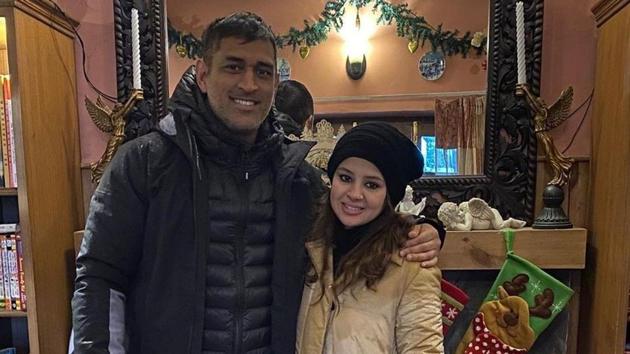 File image of MS Dhoni with wife Sakshi Dhoni.(Instagram)