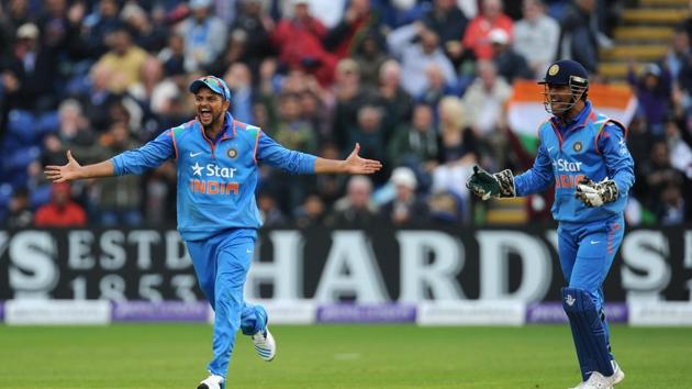 File photo of MS Dhoni and Suresh Raina.(Getty Images) File photo of MS Dhoni and Suresh Raina.(Getty Images)