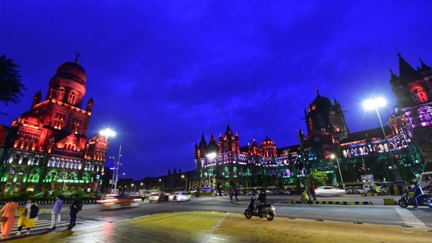 BMC head office and Chhatrapati Shivaji Maharaj Terminus illuminated on the eve of Independence Day in Mumbai on August 14. There are 17,825 active cases in the city. The case fatality rate doe Mumbai is 5.5%, and recovery rate is 80%. (Anshuman Poyrekar / HT Photo) BMC head office and Chhatrapati Shivaji Maharaj Terminus illuminated on the eve of Independence Day in Mumbai on August 14. There are 17,825 active cases in the city. The case fatality rate doe Mumbai is 5.5%, and recovery rate is 80%. (Anshuman Poyrekar / HT Photo)