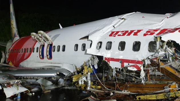 An Air India Express flight with 191 passengers on board en route from Dubai skidded off the runway while landing. (HT Photo) An Air India Express flight with 191 passengers on board en route from Dubai skidded off the runway while landing. (HT Photo)