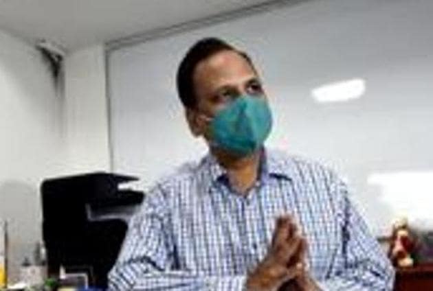 Delhi health minister Satyendar Jain is seen in this file photo. Jain said that the coronavirus pandemic situation in Delhi is under control.(Arvind Yadav/HT Photo) Delhi health minister Satyendar Jain is seen in this file photo. Jain said that the coronavirus pandemic situation in Delhi is under control.(Arvind Yadav/HT Photo)