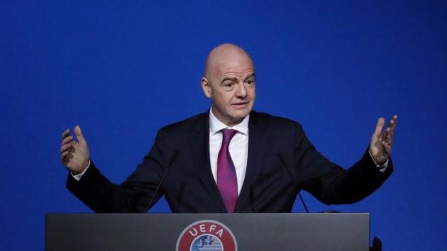 FILE PHOTO: FIFA President Gianni Infantino gestures during a UEFA Congress at Beurs van Berlage Conference Centre, Amsterdam, Netherlands, March 3, 2020. REUTERS/Yves Herman/File Photo(REUTERS)