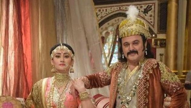 Ali Asgar with his co-star Aditi Sajwan in a still from his TV show, Akbar Ka Bal Birbal.