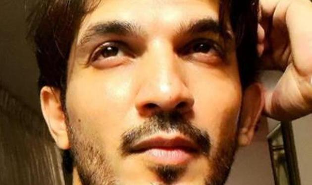 Arjun Bijlani injured during Goa vacation. Arjun Bijlani injured during Goa vacation.