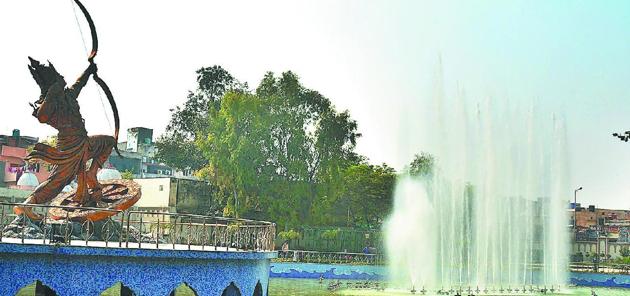 Karnal was slotted at number 17 in cities with a population of 1 to 10 lakh. It also came in second in the region after the union territory of Chandigarh, which secured 8th position and emerged as the cleanest city in north India with a population of above 10 lakh.(HT photo)