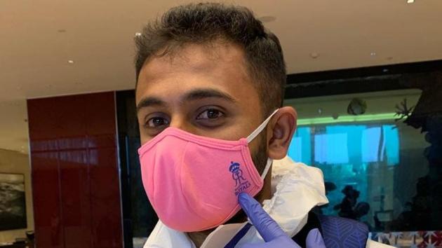 Shreyas Gopal is in a happy mood as he and the rest of his teammates leave for the Emirates (Rajasthan royals/twitter)