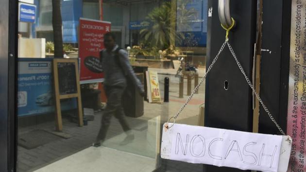 An analysis of the reported cases shows that a majority of the thefts took place in February and March, before the nationwide lockdown was announced.)(Arijit Sen/HT Photo) An analysis of the reported cases shows that a majority of the thefts took place in February and March, before the nationwide lockdown was announced.)(Arijit Sen/HT Photo)