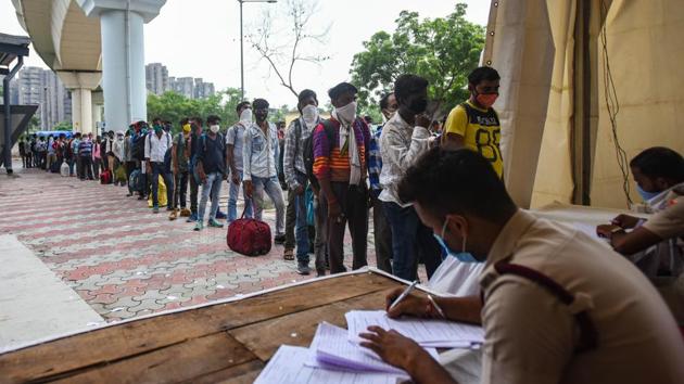 Migrant workers arriving from other states register for rapid antigen tests for COVID-19 at Anand Vihar ISBT in New Delhi on August 18. Sero survey data also indicated that the outbreak may be less deadly than previously feared, and that a large chunk of infections are going undetected by the existing testing mechanism in the Capital. (Amal KS / HT Photo) Migrant workers arriving from other states register for rapid antigen tests for COVID-19 at Anand Vihar ISBT in New Delhi on August 18. Sero survey data also indicated that the outbreak may be less deadly than previously feared, and that a large chunk of infections are going undetected by the existing testing mechanism in the Capital. (Amal KS / HT Photo)
