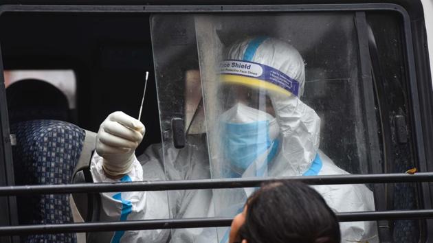 India has crossed the million tests a day milestone for the coronavirus disease (Sanchit Khanna/HT PHOTO) India has crossed the million tests a day milestone for the coronavirus disease (Sanchit Khanna/HT PHOTO)